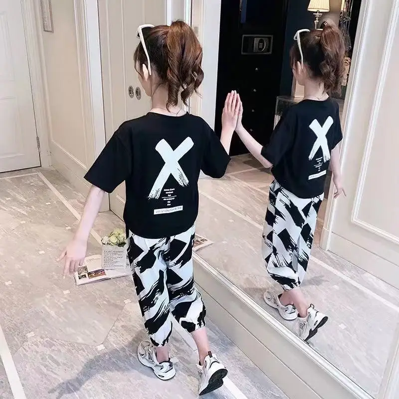 Спортивный костюм для девочек 4-12 лет на Возраст