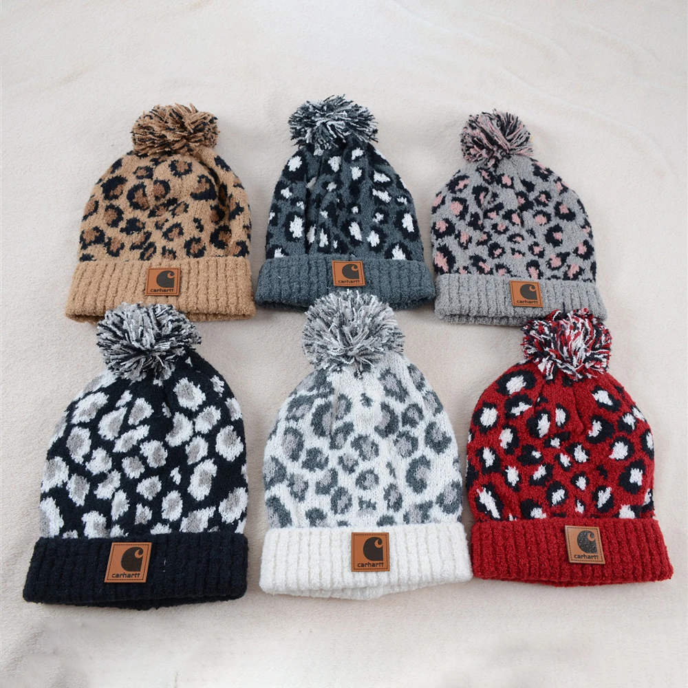 

Carhartt Wip 2022 New winter hat luxury quality unisex leopard fur pompom hats beanie High quality man women bonnet winter hats