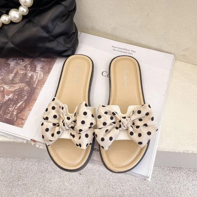 

Women's Slippers Women's New Summer Flower Butterfly Outer Wear Beach Soft-soled Women's Shoes Non-slip One-word Slippers