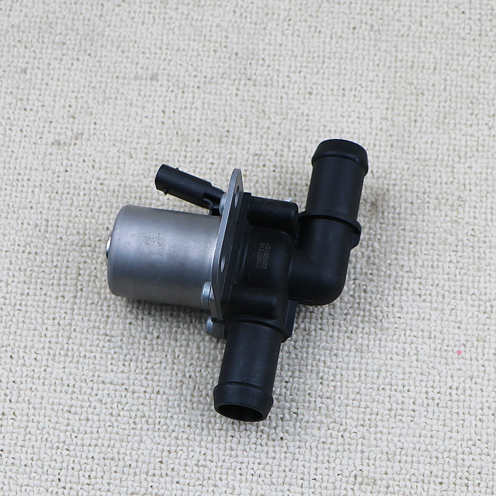 Клапан подключения резервуара для охлаждения двигателя 31657218 клапан теплой воды