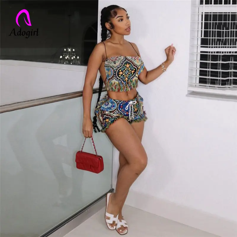 

Spaghetti Strap Tassel Knitted Women 2 Piece Set beach Sleeveless Crop Top Biker Shorts Sexy Backless Night Club Party Tracksuit