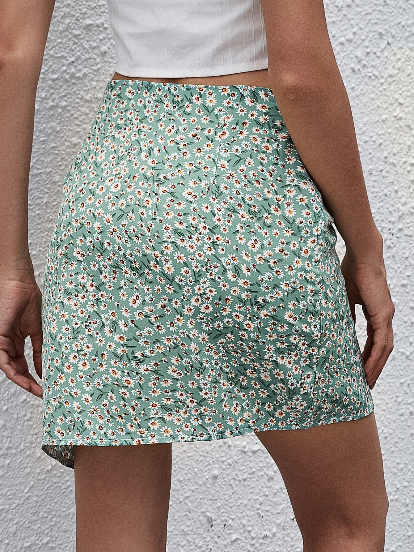 Разноцветная прямая мини-юбка с высокой талией в стиле бохо |