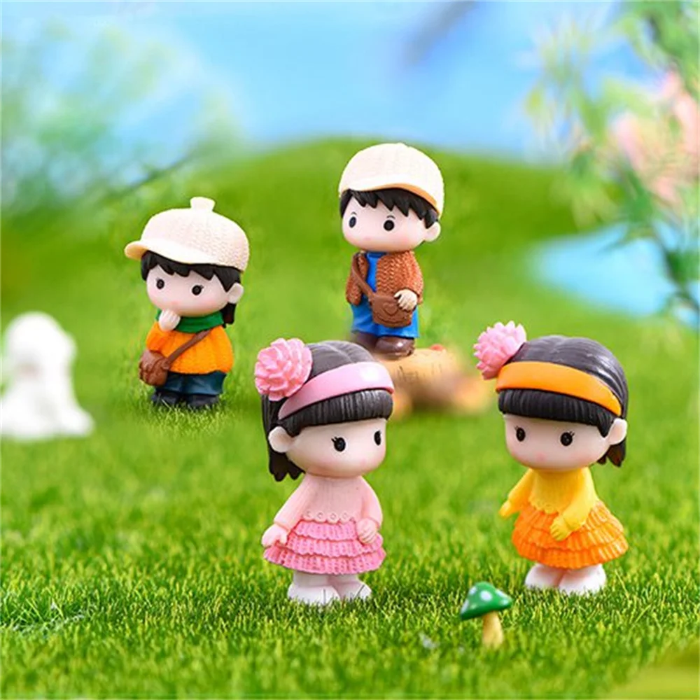 

1 Pair Couple Figurines Boys Girls Micro Landscape Miniatures Resin Crafts Garden Moss Fairy Dollhouse Ornaments Home Desk Decor