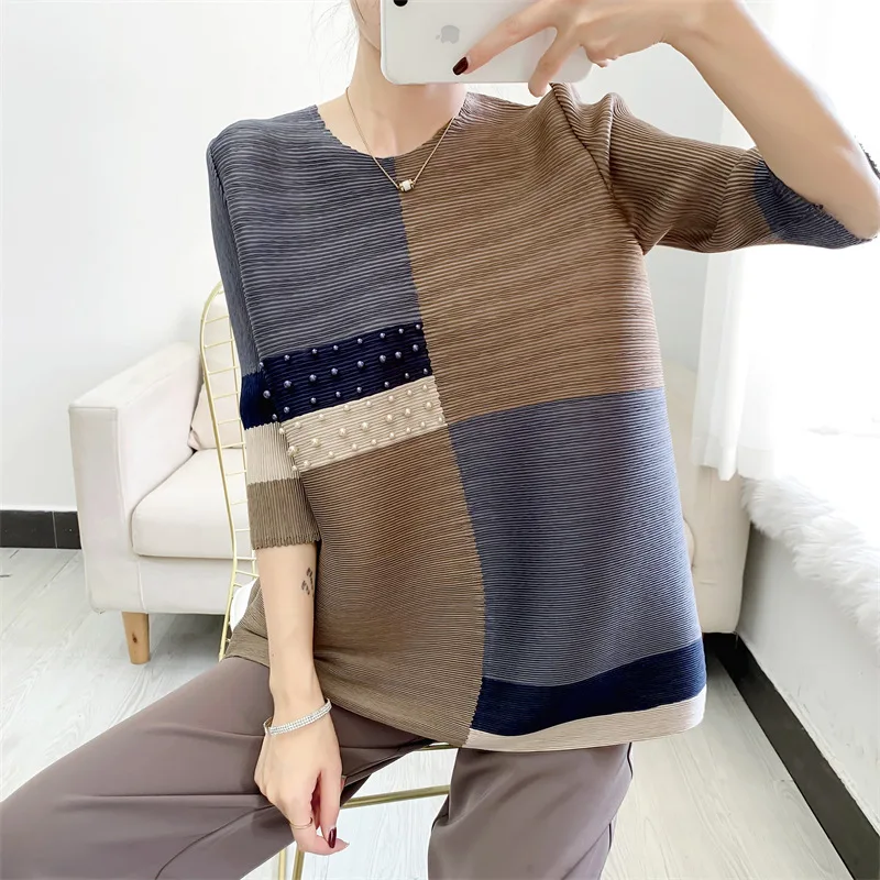

Changpleat 2022 women's summer new color matching beaded top Miyak fold Fashion plus size loose three-quarter sleeve T-shirt