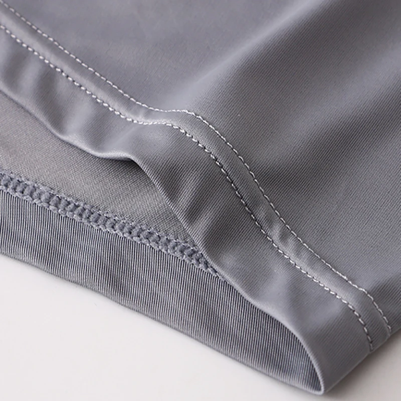 Men Panties Ice Silk Seamless Sexy Underwear Ultra Thin Breathable Flat Shorts 5A Antibacterial Mulberry Silk Flat Shorts Boxers