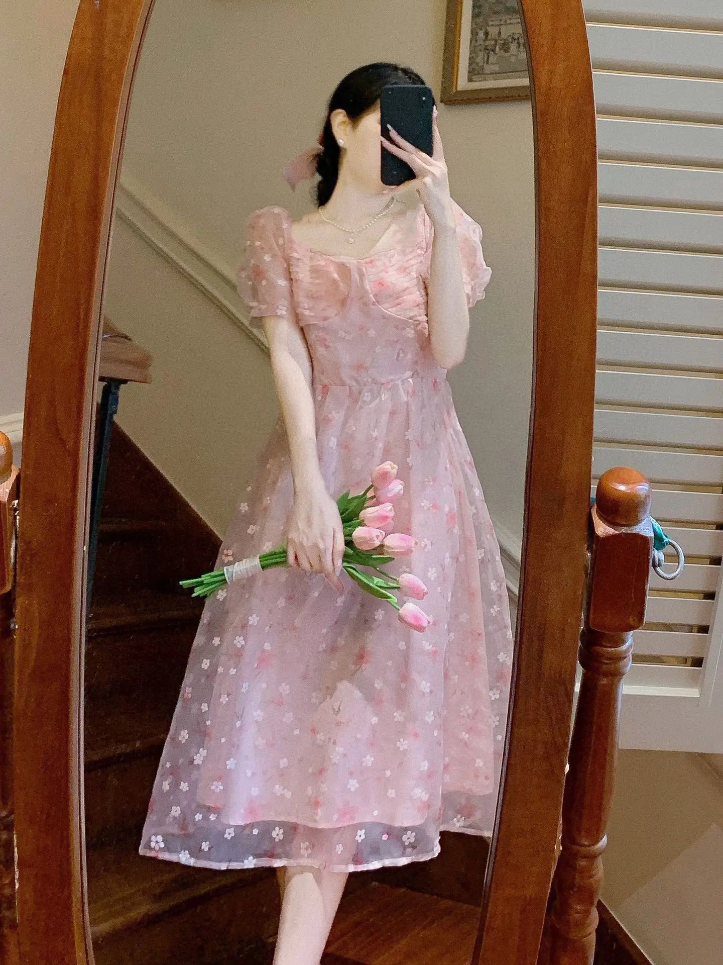 

2023 spring and summer women's clothing fashion new Puff Sleeve Floral Dress 0511