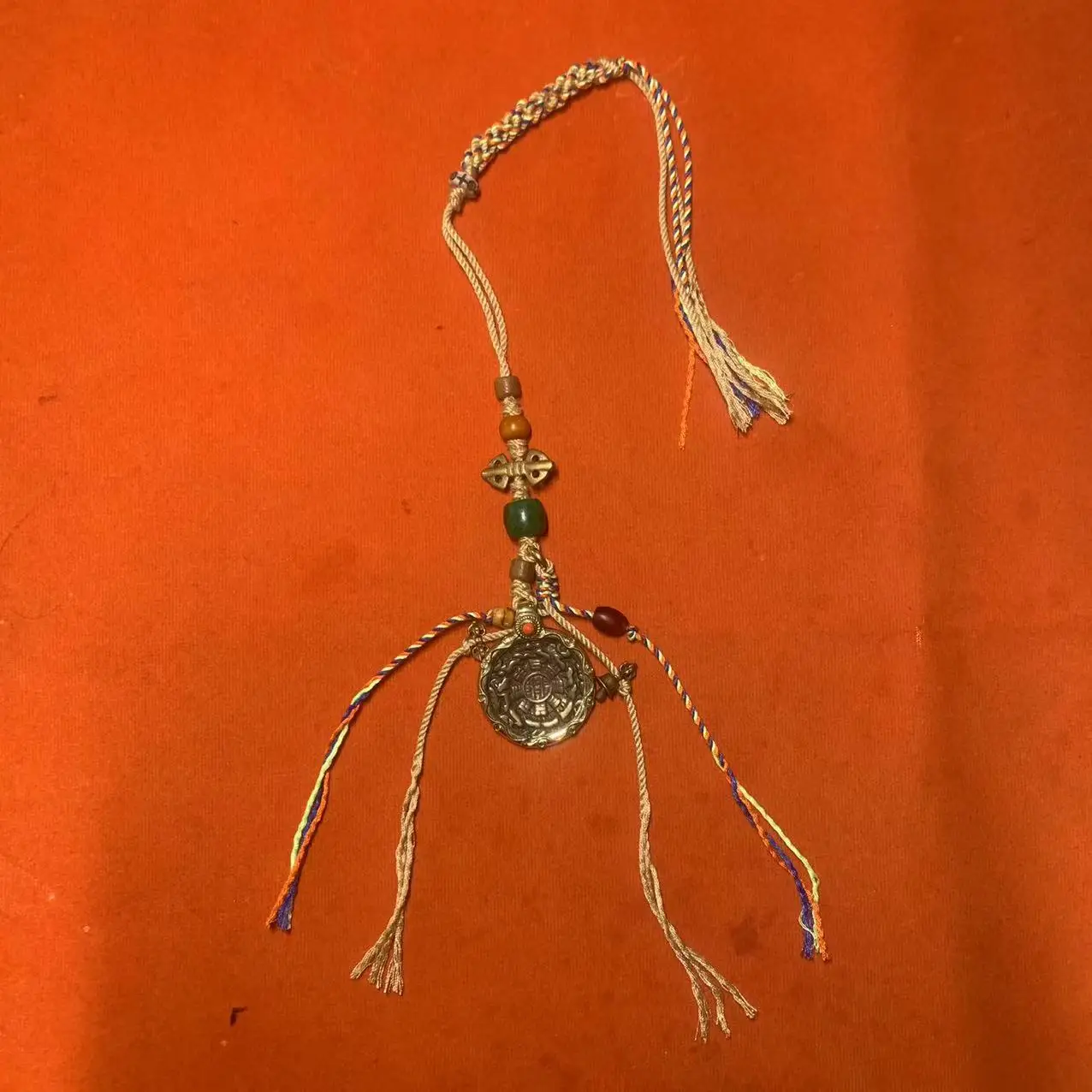 1pcs/lot Tibetan natural ruby ​​embellished Jiugong gossip card to exorcise evil spirits keep safe attract wealth jewelry amulet