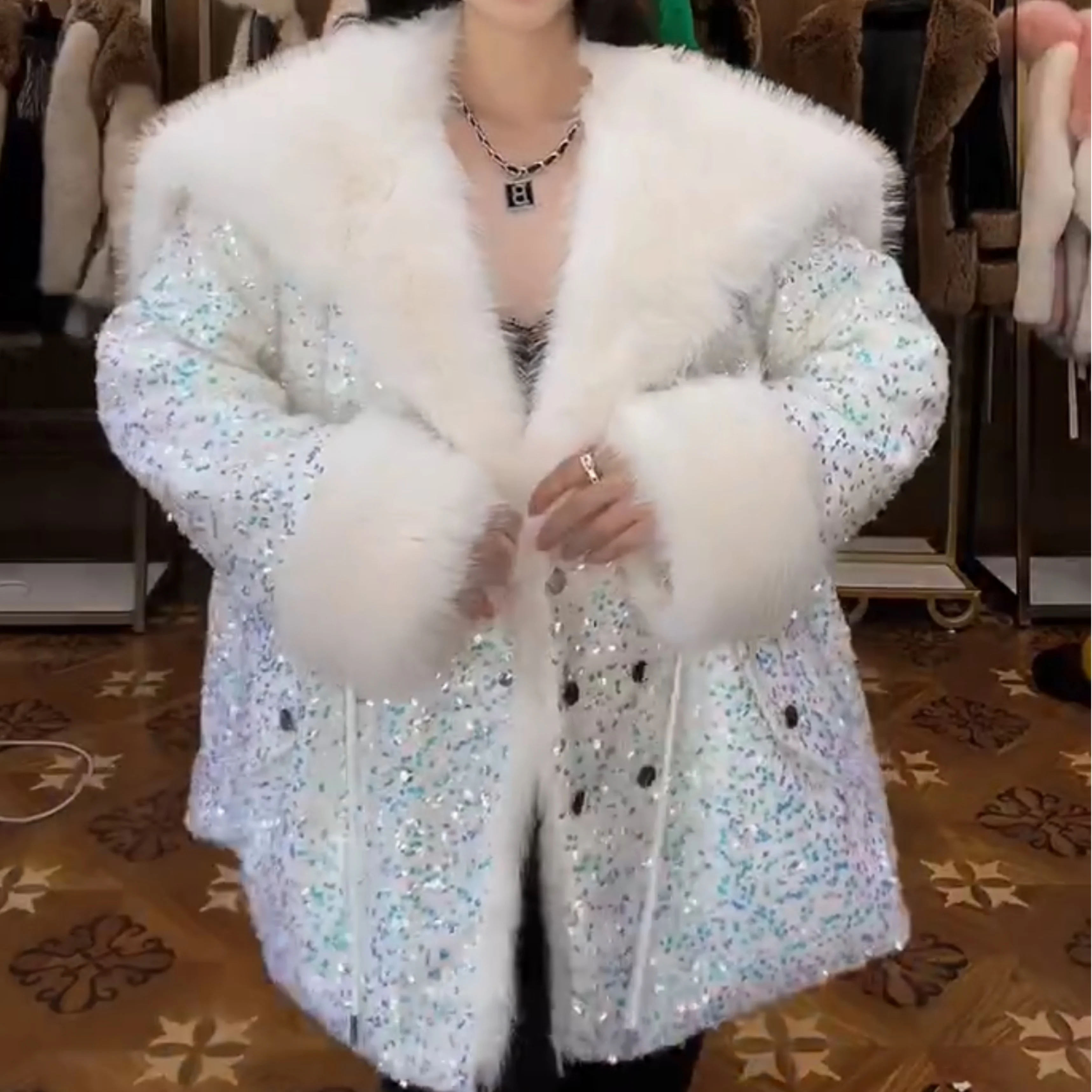 Heavy Embroidery Sequins Loose Casual Big Fur Collar Fur Coat 2022 New Winter Long Sleeve Toka Wool Fur Jacket Casaco Feminina