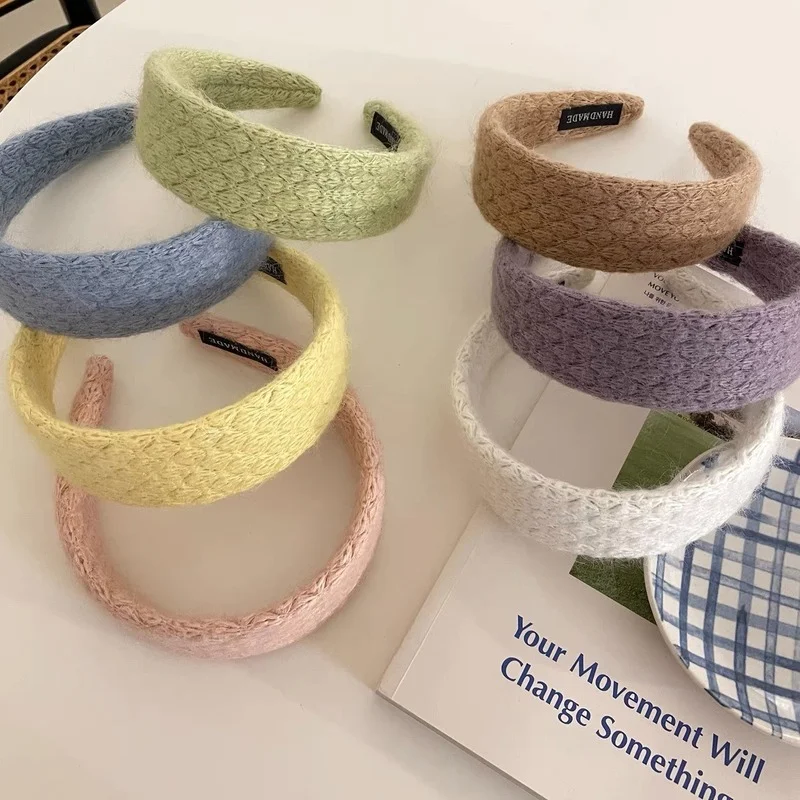 

Модные мягкие плюшевые повязки для волос карамельных цветов для женщин, милые широкие теплые шерстяные повязки на голову, обруч для волос с ...