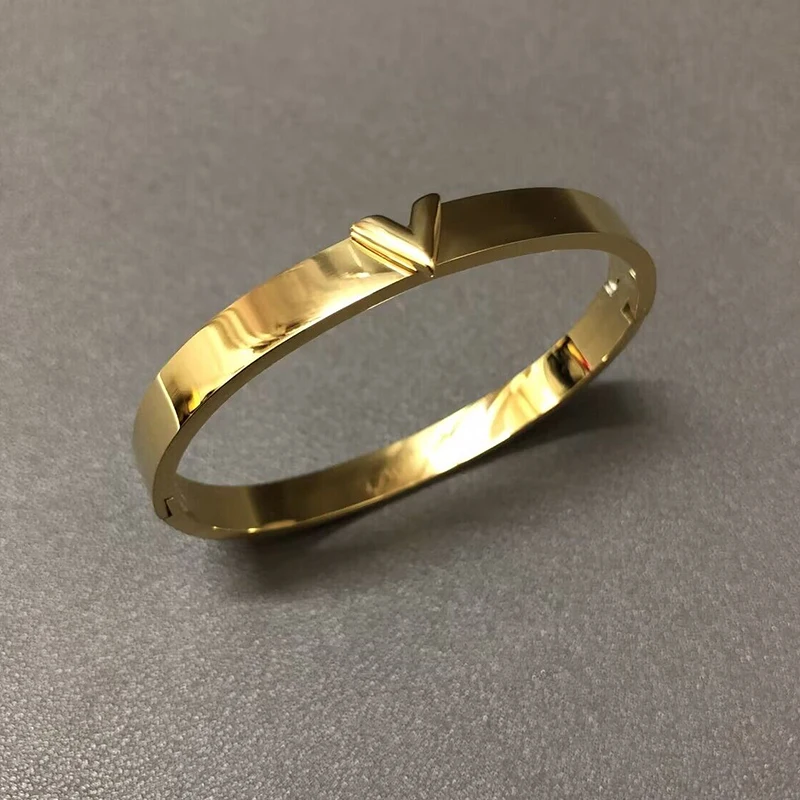 

Trend Fashion Bangles Korea Simple Lady Bracelet For Women Top Quality Stainless Steel Designer Charm Classic Men Luxury Jewelry