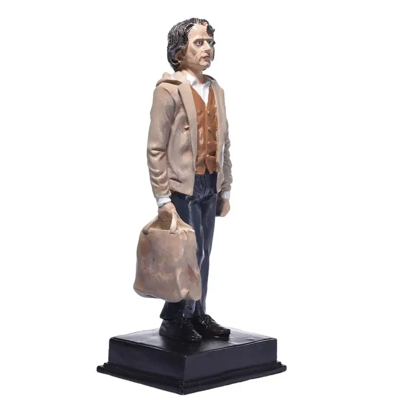 Creative Desktop Decoration Statue Action Figure Collection Toy Resin Collectible Statue For