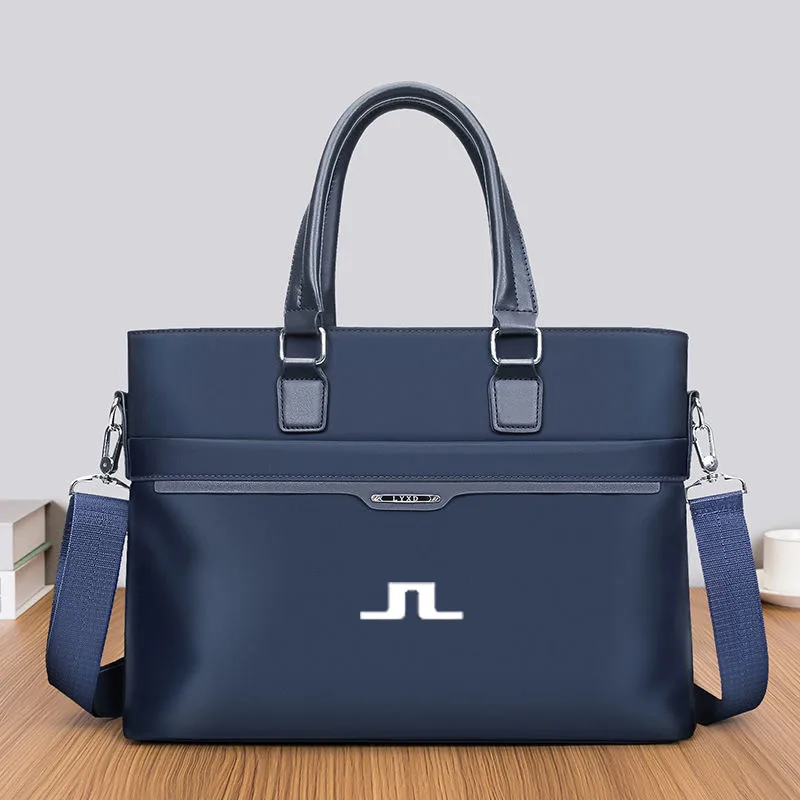 

J.Lindeberg Men Handbag New Golf Bag 2023 Men's Golf Wear Sports Waterproof Business Shoulder BagTravel Shoulder Bag 경량 골프백