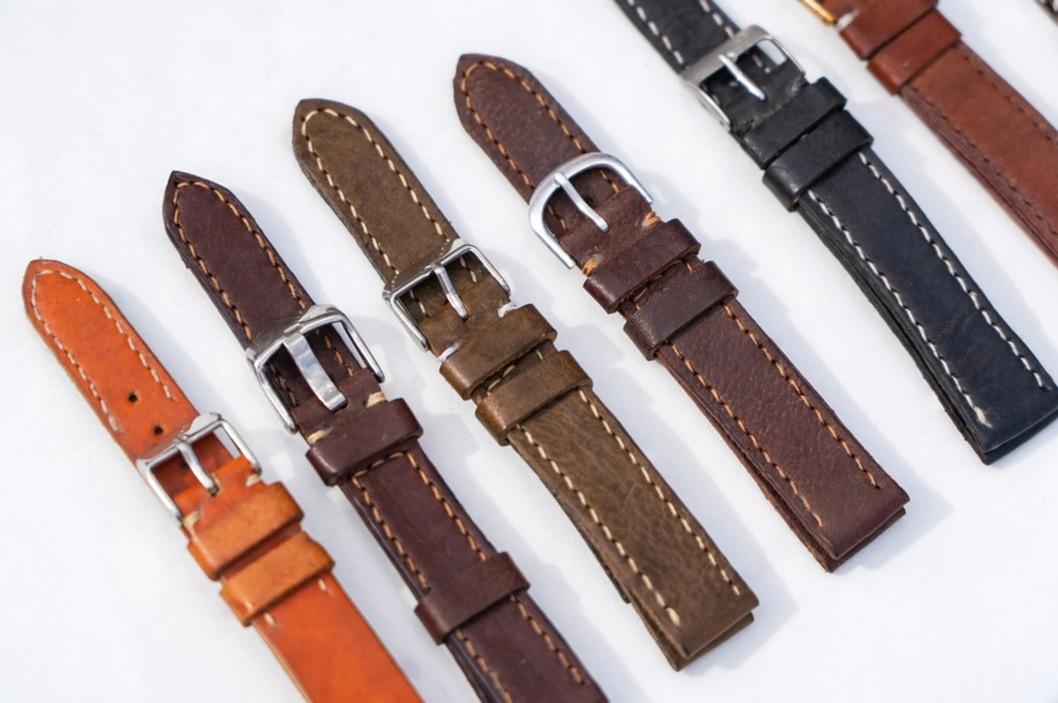 leather watch band strap compatible with all model r-o-l-e-x- rubber B strap for explorer II 42mm with tank buckl-classic series enlarge