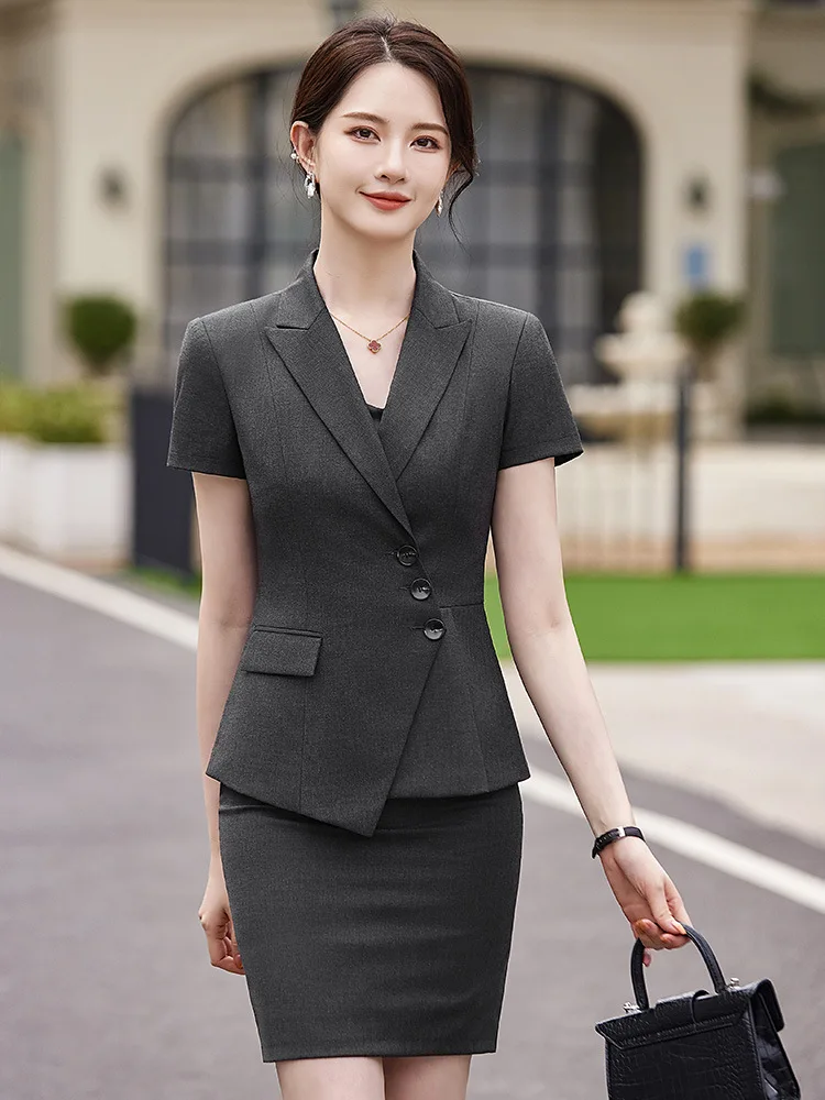 Костюм деловой с юбкой и коротким рукавом для женщин рабочая одежда работы в