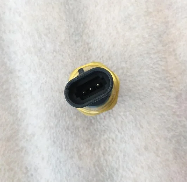 N14 M11 L10 ISX ISX15 QSX15 Датчик давления дизельного масла 4921487 4921511 3071575 3654108 3072491 3075273 3080406