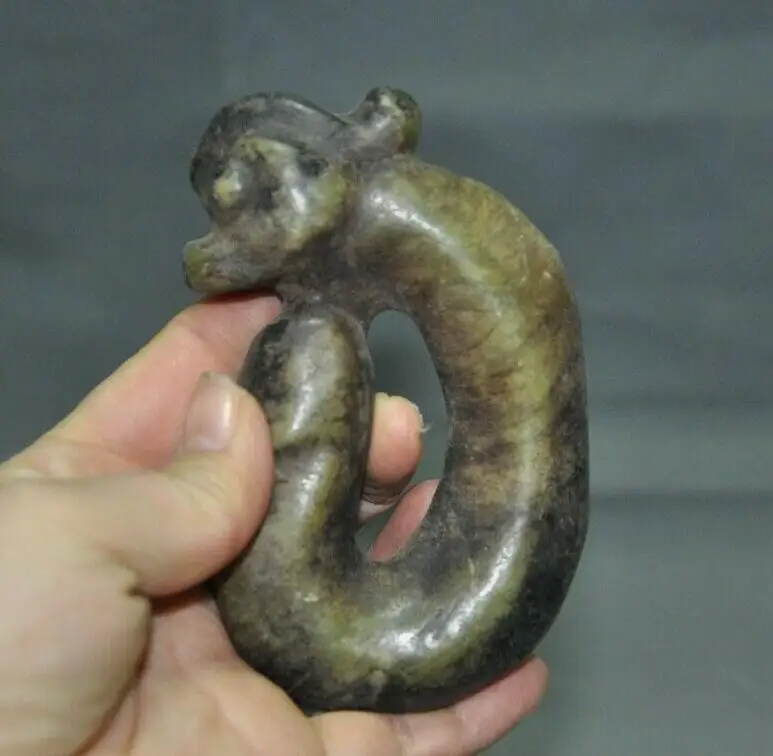 

4"China Hongshan Culture old jade sacrifice Feng Shui animal dragon hook statue