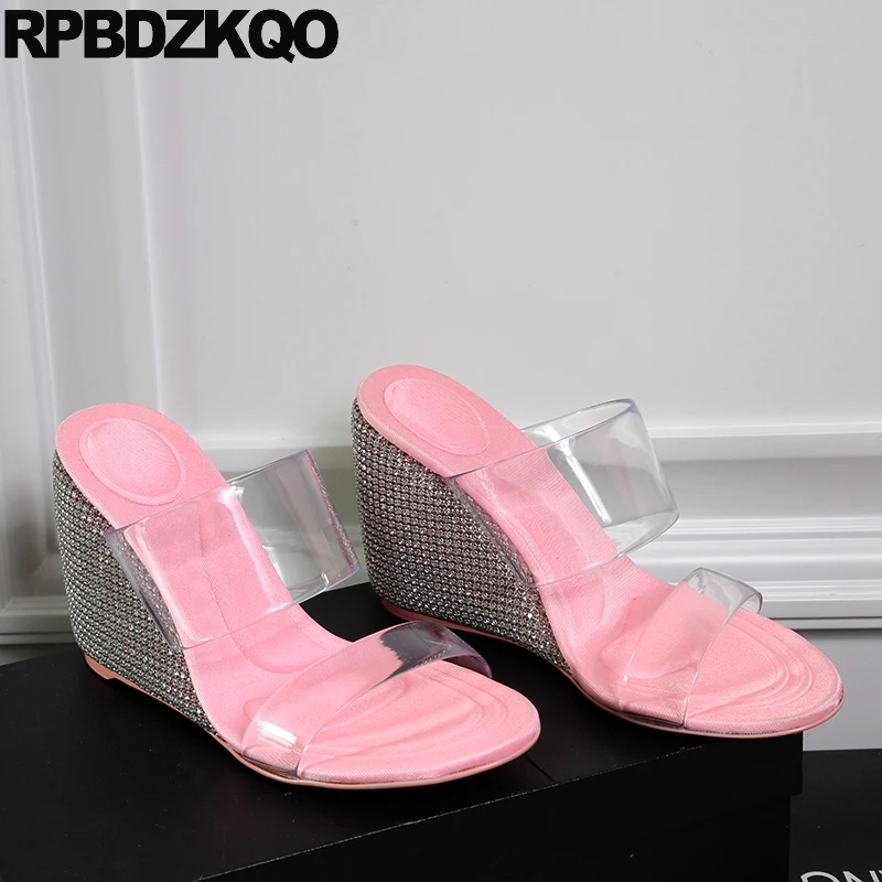 

Сандалии Золушки женские из ПВХ с кристаллами, шлепанцы на танкетке, обувь на высоком каблуке, прозрачные туфли-лодочки с открытым носком