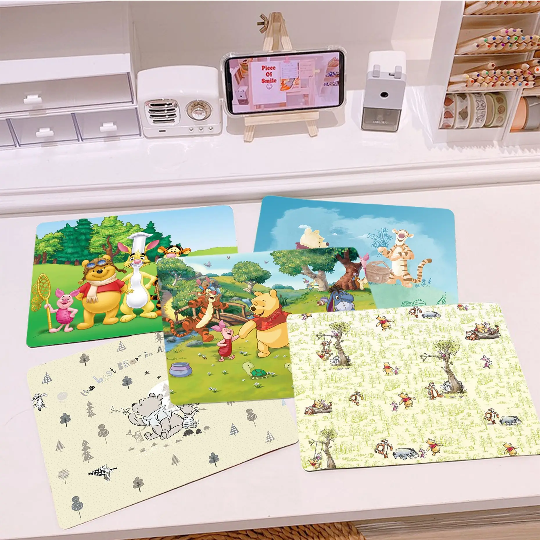 

Disney Winnie the Pooh INS Tide Small Keyboard Mat Table Mat Students Gabinete PC Gamer Desktop Mouse pad for Teen Girls Bedroom