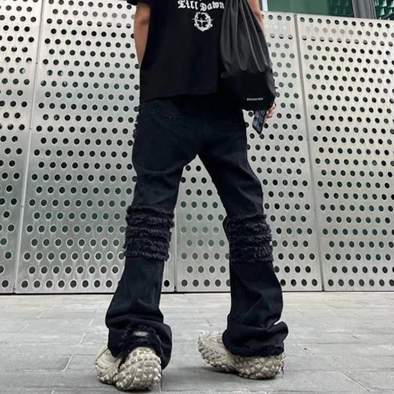 Уличные потертые черные расклешенные джинсовые брюки с бахромой для мужчин