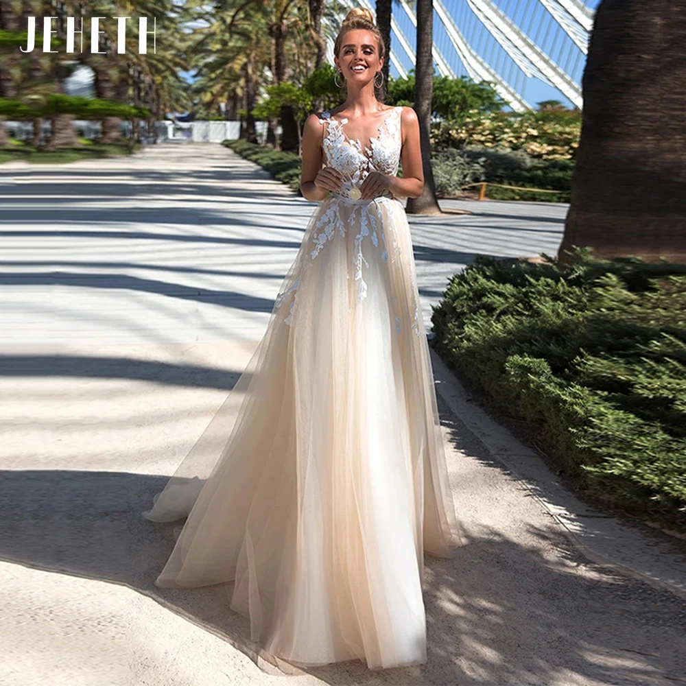 

JEHETH Light Champagne Tulle Wedding Dress Lace Applique Beach A Line Sexy V-Back Bridal Gowns Robe de mariée bohème Sweep Train