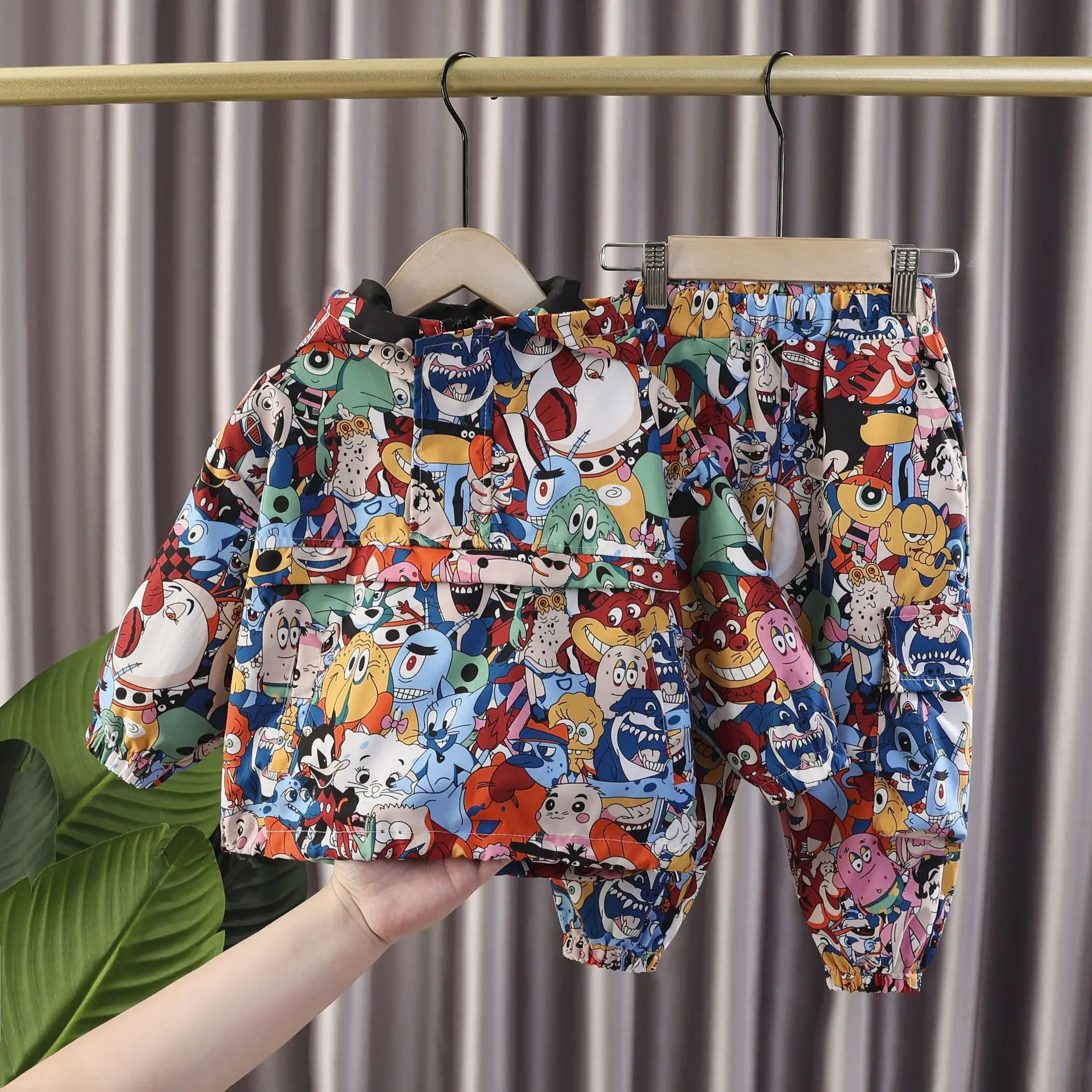 

Детский спортивный костюм из двух предметов, толстовка с капюшоном и штаны для мальчиков