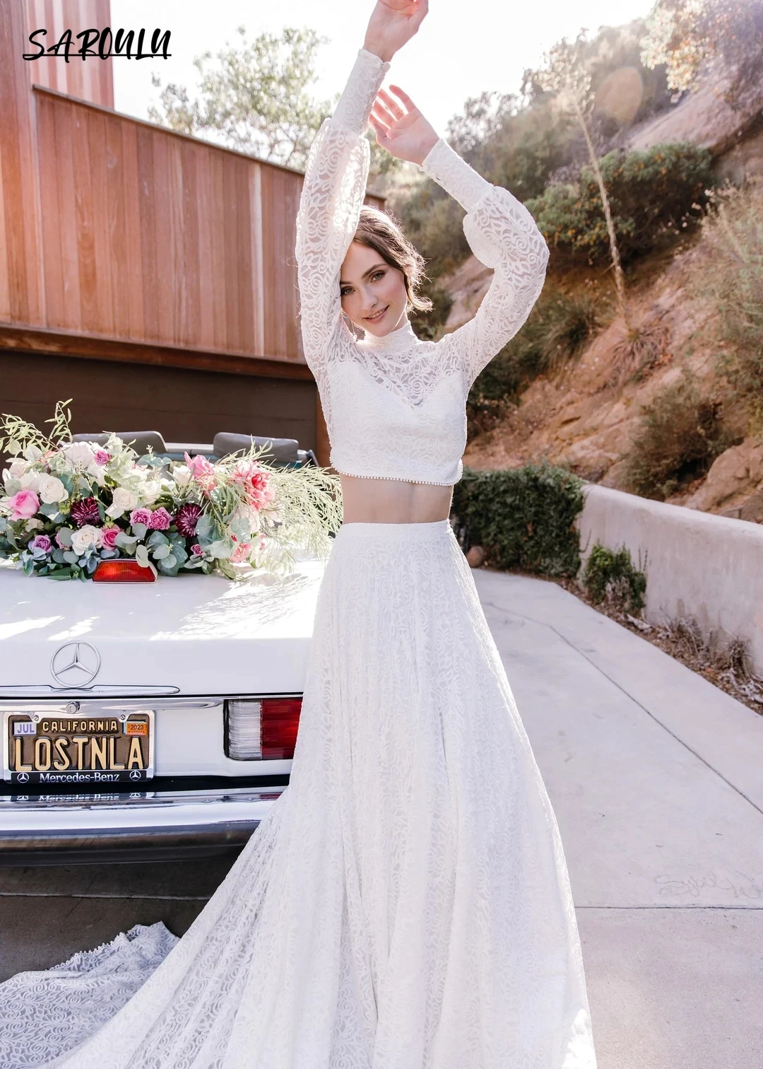 

Modern Two-Piece Wedding Gown Full Body Lace High Neck Bride Dresses Bridal Gown For Women With Long Sleeve Beach Style Robe