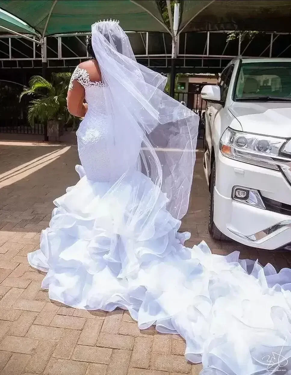 Индивидуальные милые африканские кружевные свадебные платья русалки с длинными