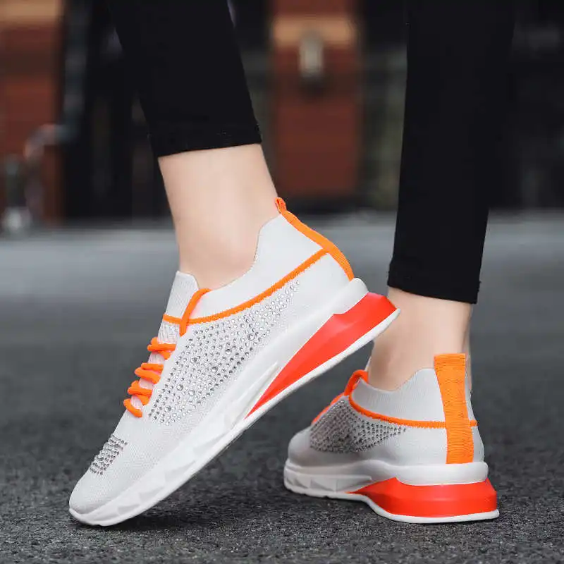 

High-Level Soccer Shoes Shock Absorbing White Shoes Luxury Designer Trainer Moccasin Healthy Men's White Sneakers Gold Tennis
