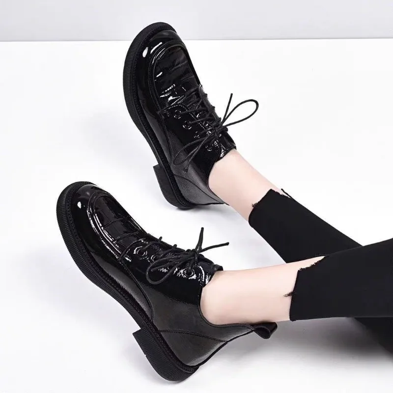 Осенние женские туфли-оксфорды на плоской подошве 2025 г. черные студенческие