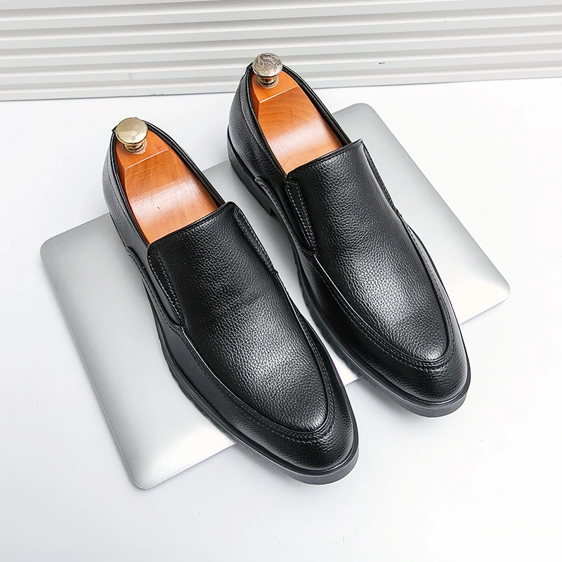 Новинка 2024 осенняя мужская обувь без шнуровки легкие мокасины с дышащей мягкой