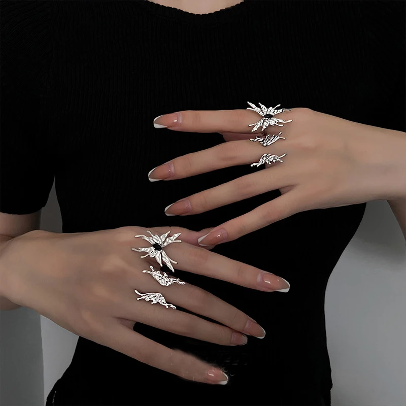 

New Butterfly Retro Ring Female Exaggerated Temperament Opening Ring Hip Hop Punk Index Finger Ring Tide Catwalk Catwalk Jewelry