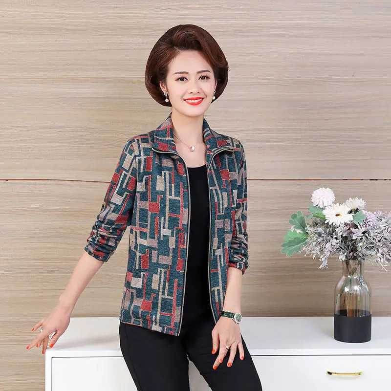 

2022 Spring Autumn Women Fashion Short Thin Jackets Female Middle-aged Print Coats Ladies Long Sleeve Casual Outerwear D284