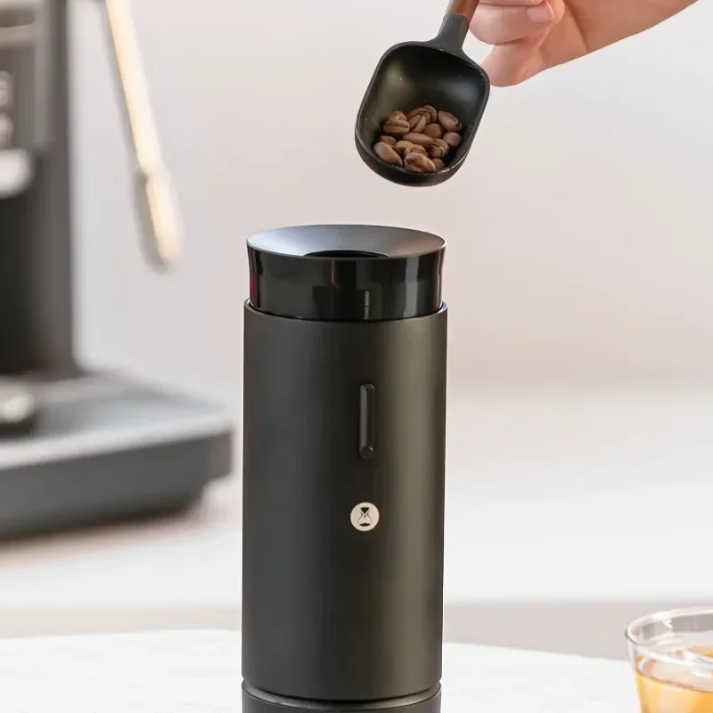 Фото TIMEMORE Whirly 01s USB-портативная электрическая кофемолка для итальянского кофе ручной работы, домашняя автоматическая кофемолка. №3
