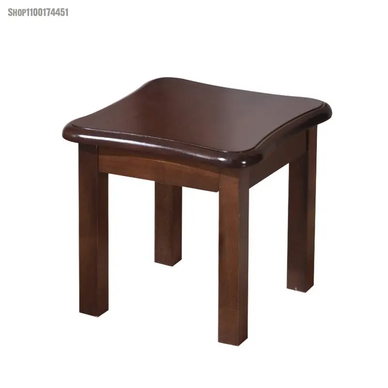 Небольшой домашний низкий табурет маленький современный минималистский