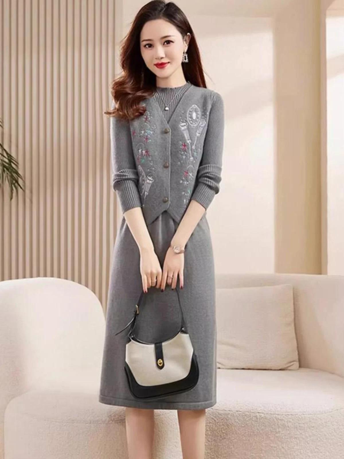 Вязаное платье жилет комплект из двух предметов женский 2024 осень и зима новый
