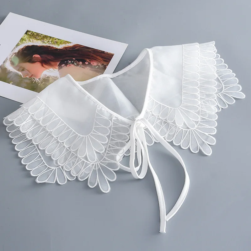 

Linbaiway Embroidery Fake Collar for Women Bowknots Shawl Girls Shirt Blouse Detachable Collar Scarf Neckwear False Collar