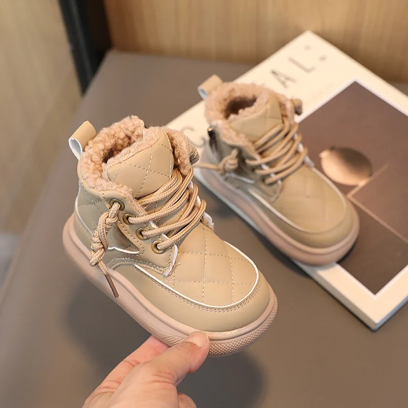 

Boys Girls Leisure Warm Shoes Winter Children English Style Boots Plush NON-SLIP Short Boots Trend for Middle and Small Children