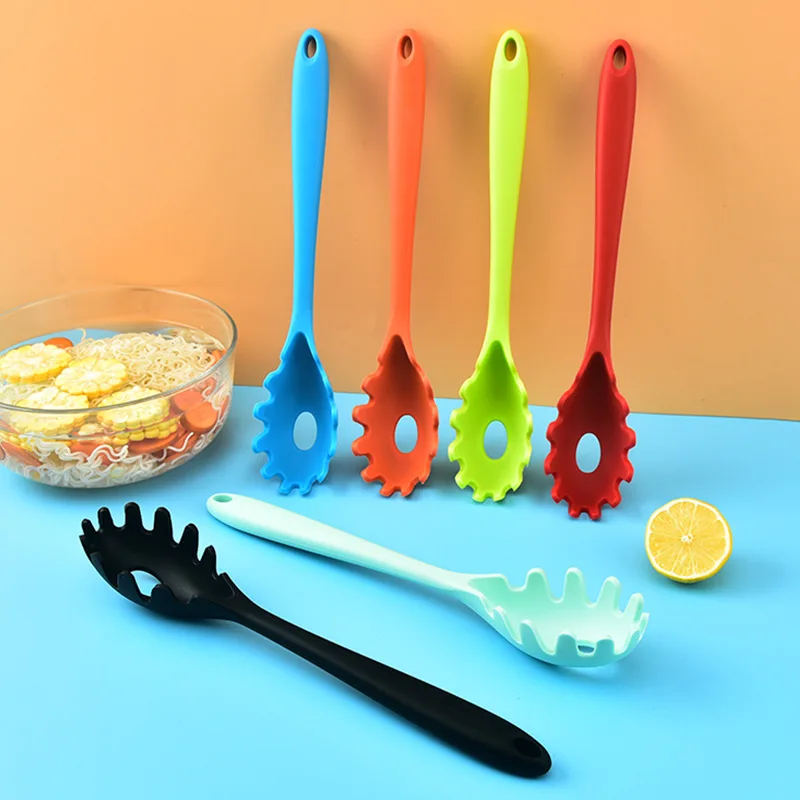 

Silicone Pasta Noodle Spoon Pasta Scoop Colander Noodle Spaghetti Fork Ladle Slot Spoon Drain Strainer Kitchen Gadget