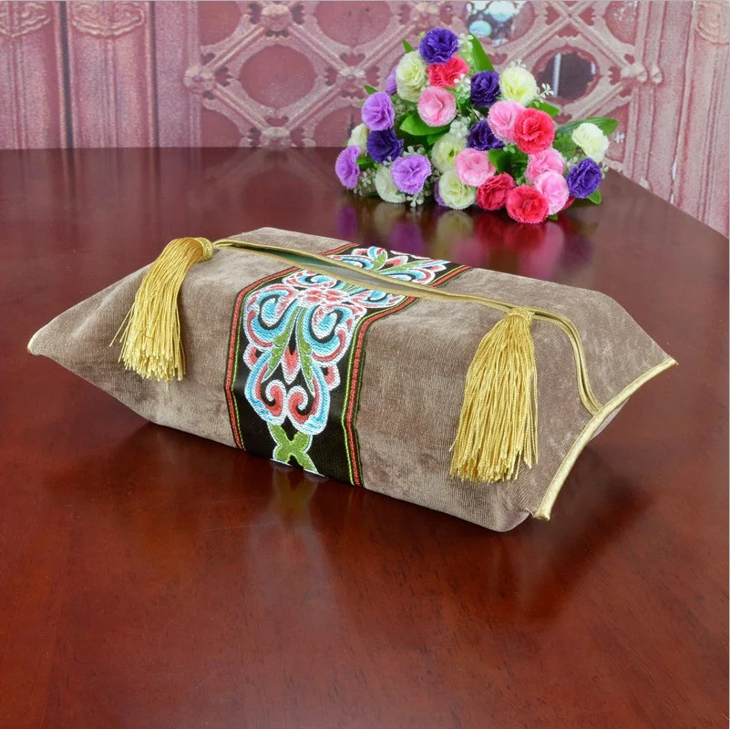 

Коробка для салфеток с вышивкой в европейском стиле, нагнетающий чехол для салфеток, Классический держатель для бумаги, коробка для хранени...