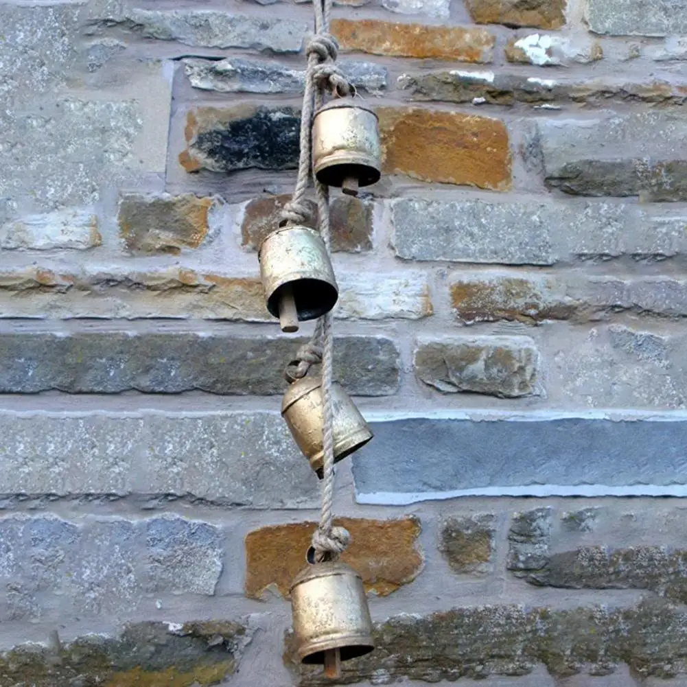 

4Pcs Bell Pendants Clear And Melodious Iron Bells Rustic Metal Hanging Giant Cow Bells
