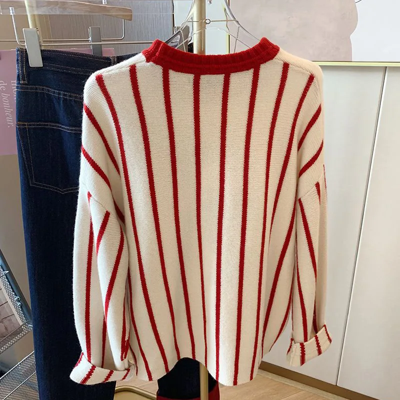 Осенний модный свитер с вышивкой женские пуловеры корейский Мягкий трикотажный