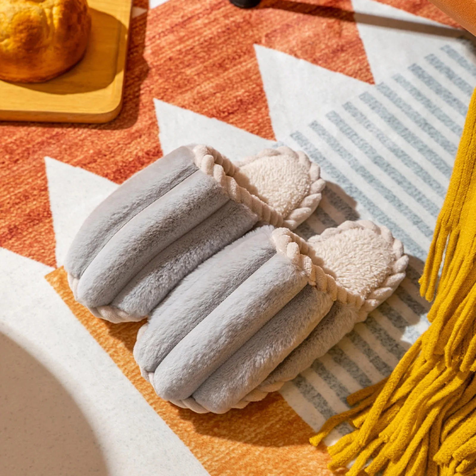 

Тапочки мужские с подсветкой, теплые однотонные шлепанцы, в полоску, домашний стиль, носки, флисовая подкладка, h-образные цвета