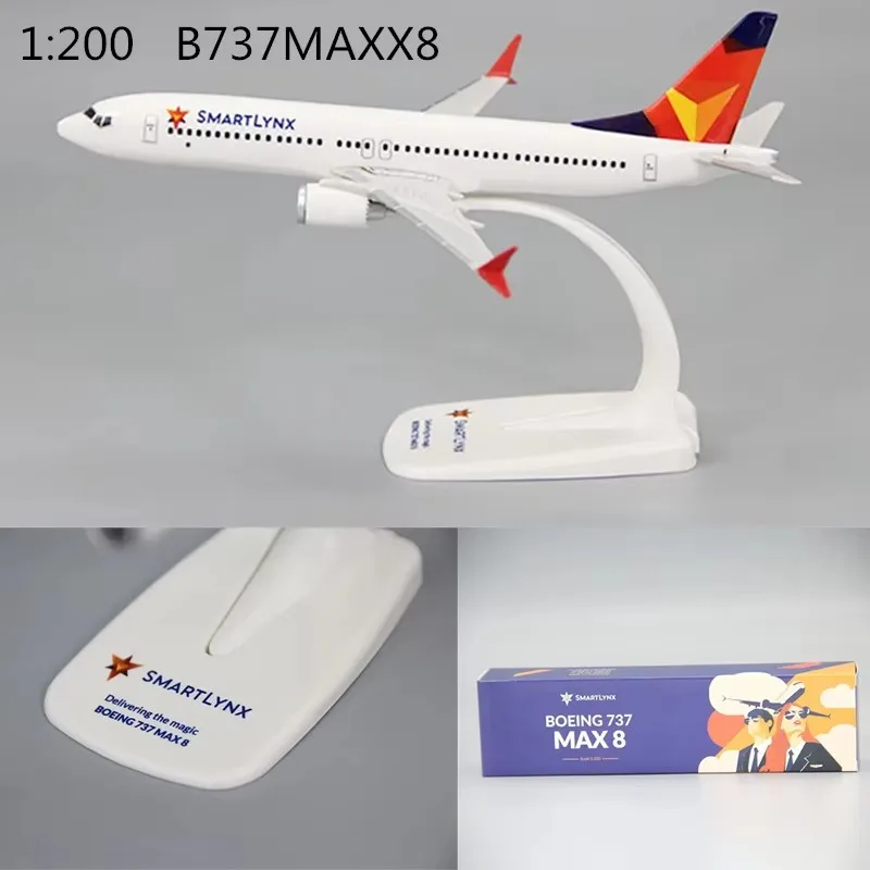 Фото 1:200 сборная модель самолета, серия World Aviation, ОАЭ Эмираты/THAI/Катар/Сингапур/Этихад/Аustrian/Итальянский A350/A320/A380/B777 №5