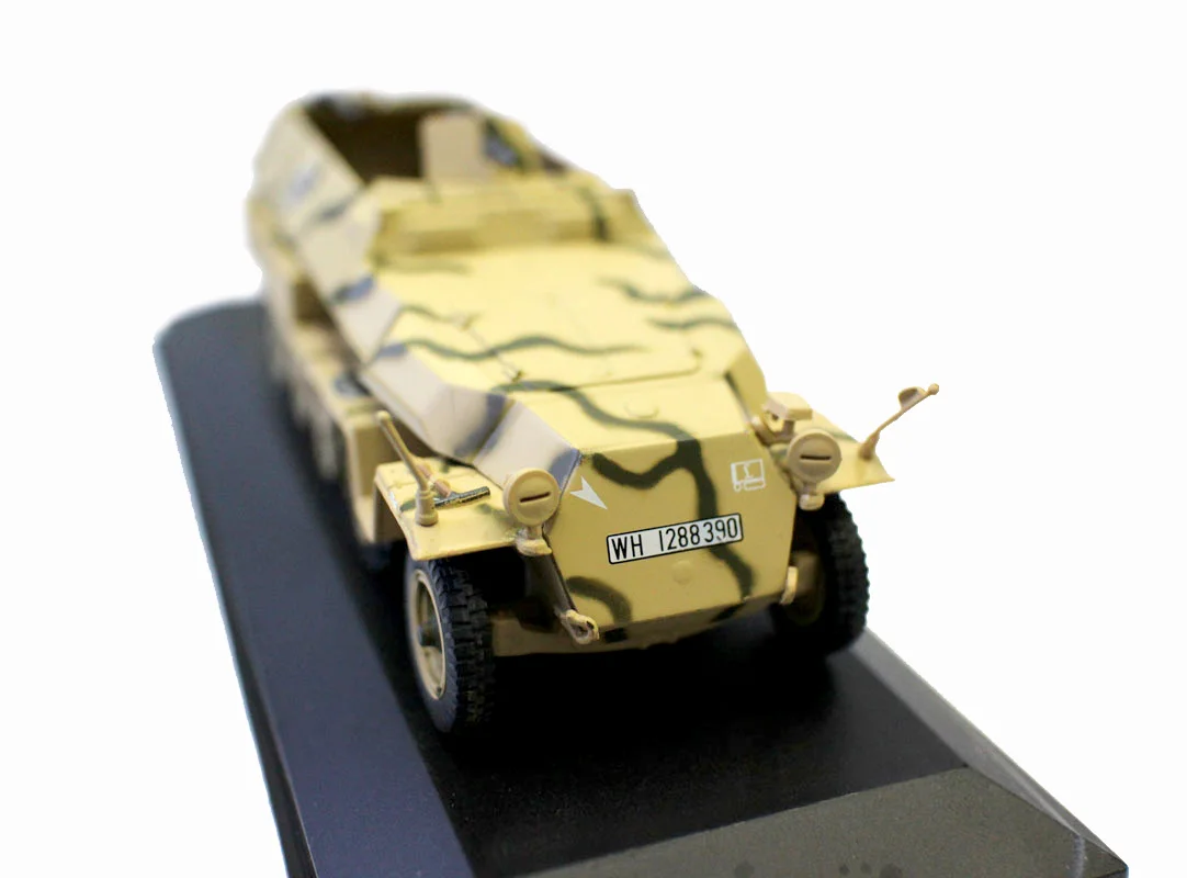 TRUMPETER 1/43 Sd.kfz.251 Курск 1943 металл