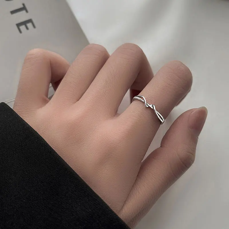 

Vintage Twist Chain Rings For Women Stainless Steel Silver Color Open Adjustable Finger Ring Korean Fashion Wedding Jewelry Gift