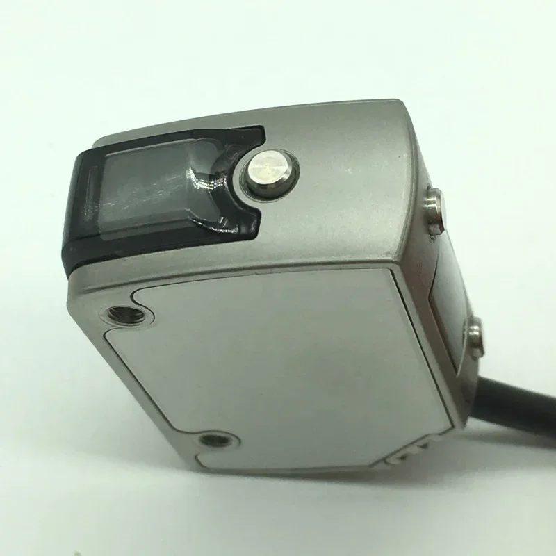 Оригинал японского бренда на складе 100 л/мин PNP жидкость бесконтактный электрод