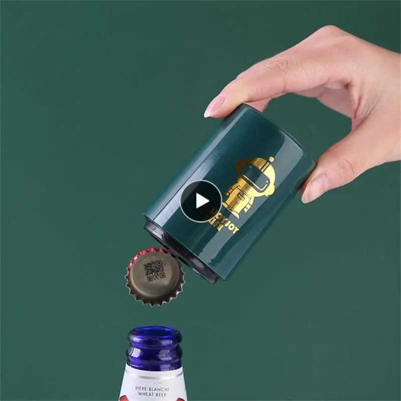 

Fall Resistance Household Non-slip Creativity Push Type Fast Convenient Screwdriver Wear-resistant Portable Automatic Magnetic