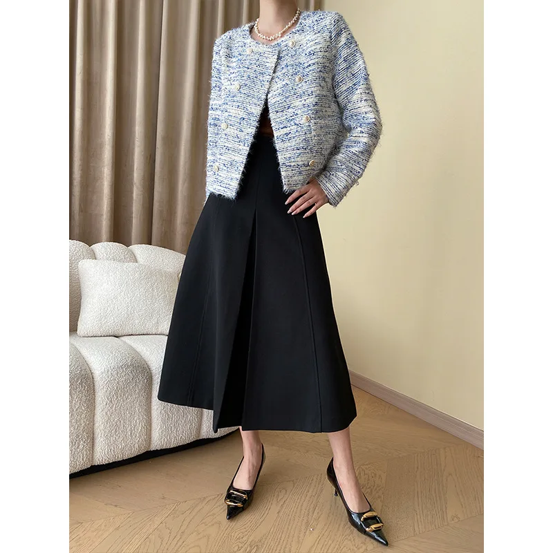 Рисунок 5 - Женская твидовая куртка с длинным рукавом