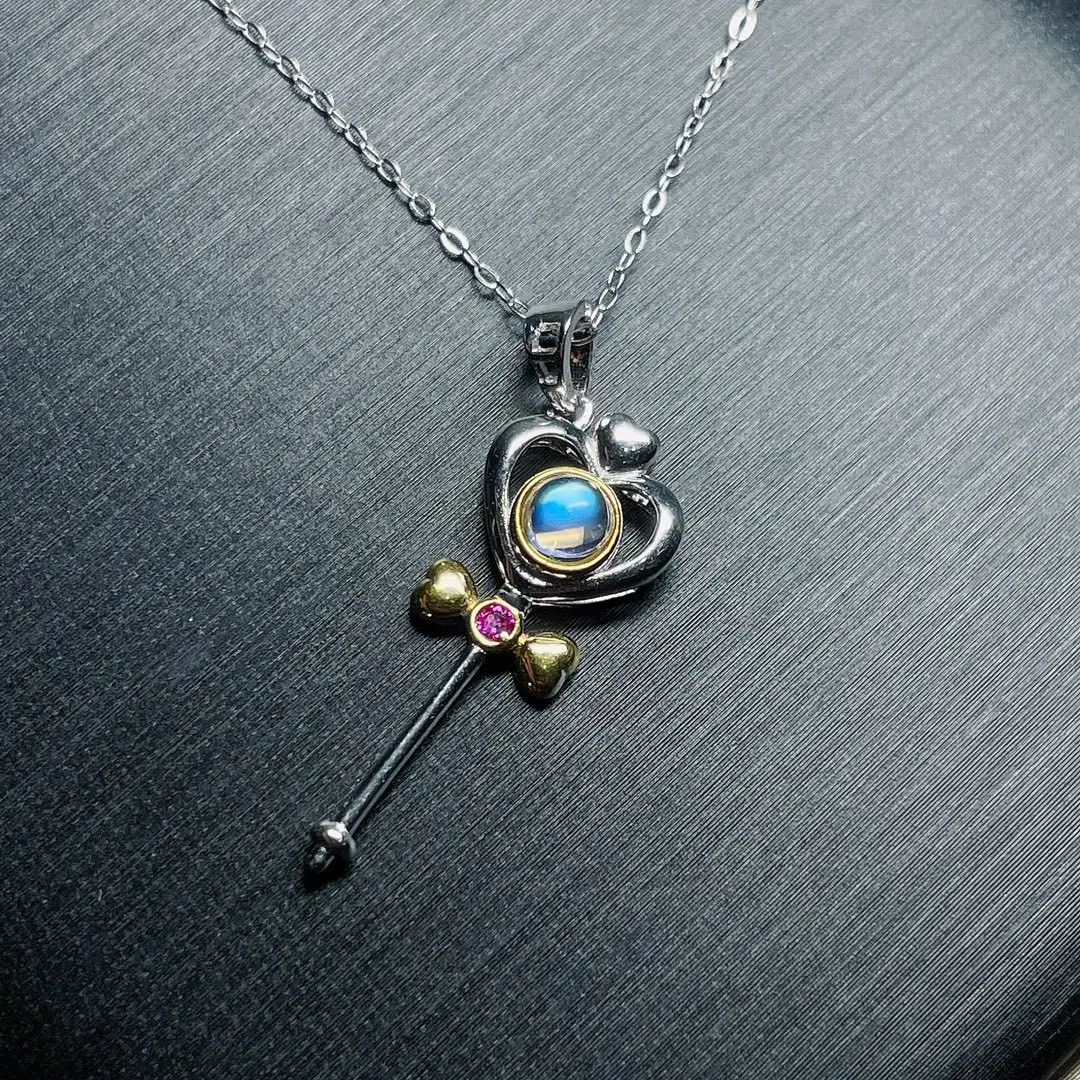 

2023 New S925 Sterling Silver Pure Natural Indian Moonlight Stone Key Pendant Necklace Without Optimized Main Stone