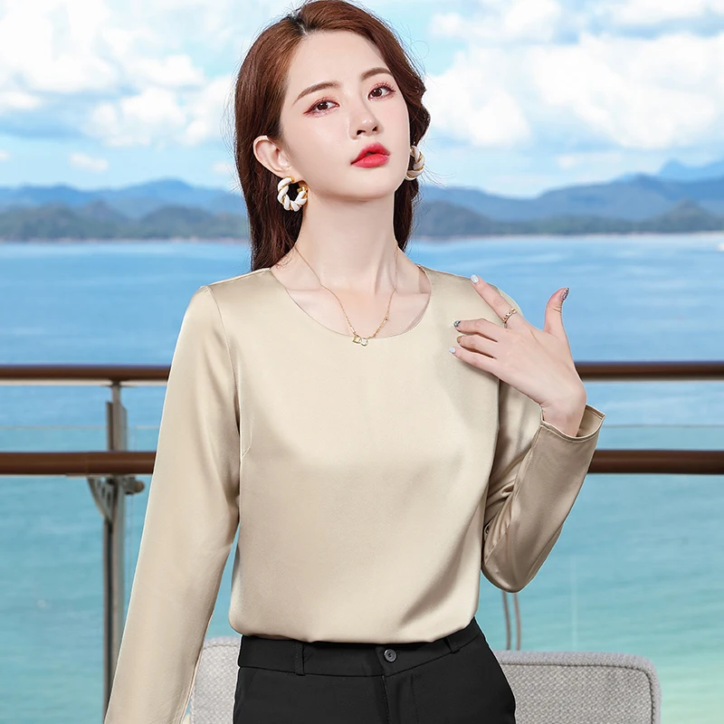 

Осенняя Модная шелковая футболка в винтажном стиле с круглым вырезом, атласный Топ с длинным рукавом, свободная черная офисная блузка с длинным рукавом для женщин